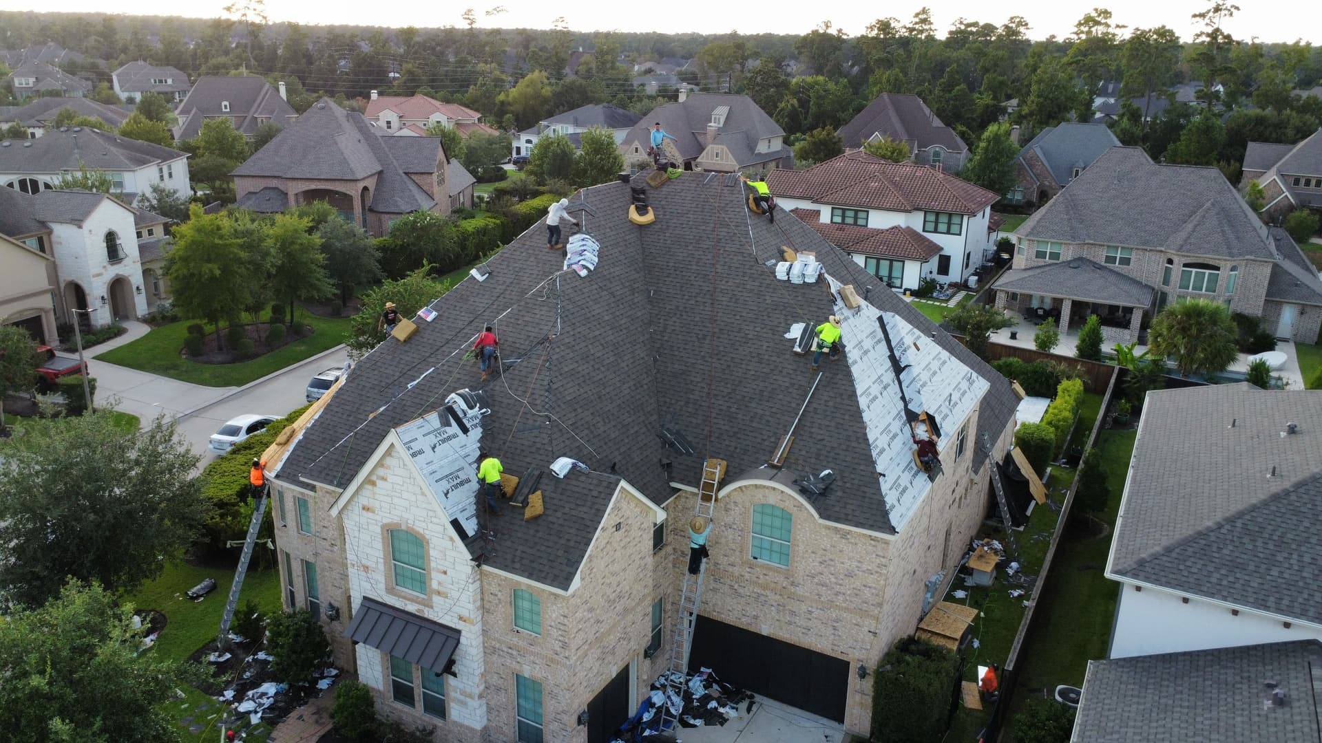 Gallery photos for Stunning Roof Transformation in Tomball Texas: Image #3