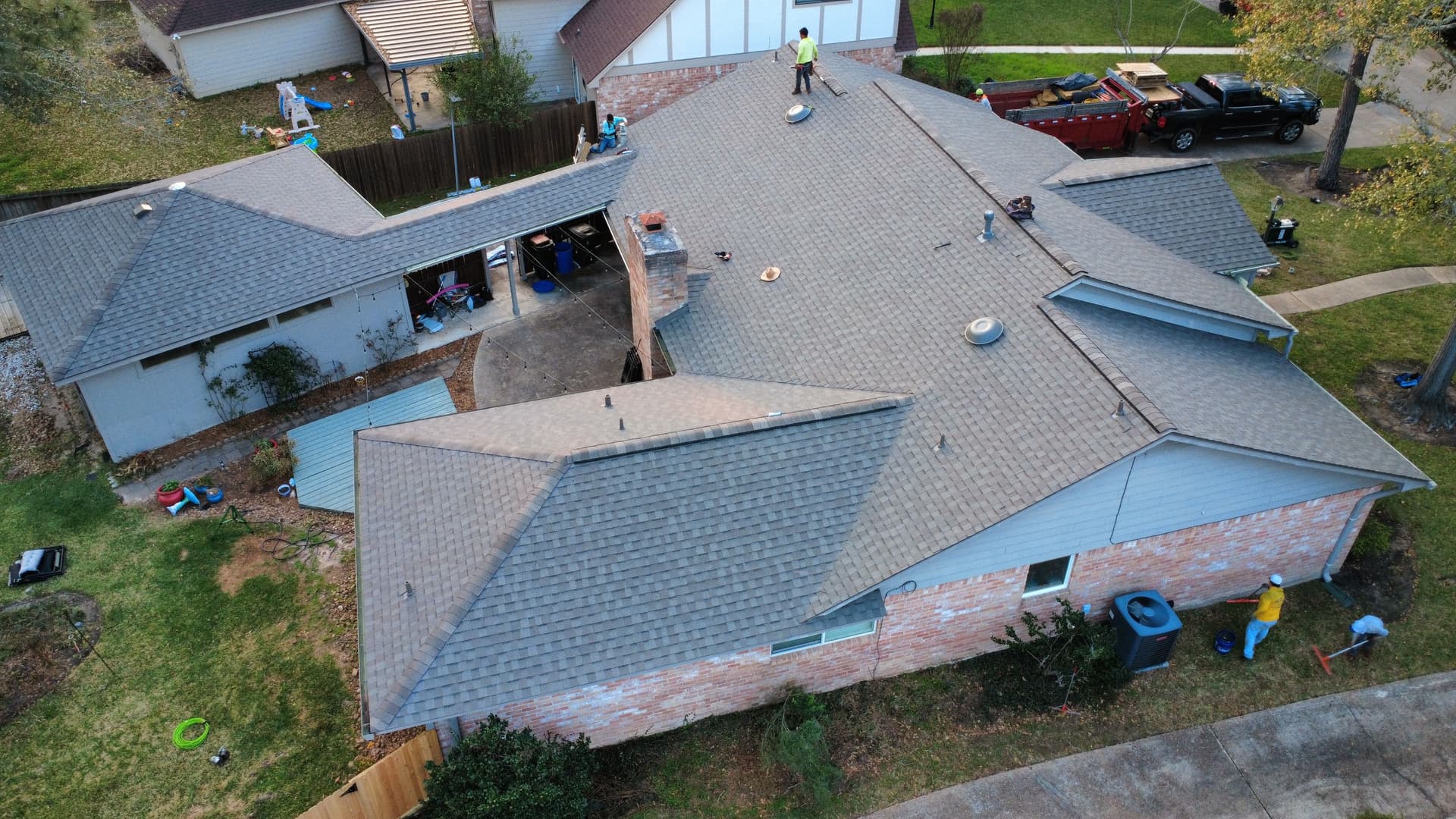 Gallery photos for Swift Roof Replacement in Woodlands Texas: Image #2